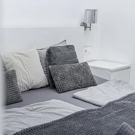 شقة Pearl & White Luxury Residences بودابست