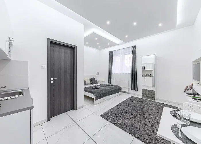 Pearl & White Luxury Residences Lägenhet *