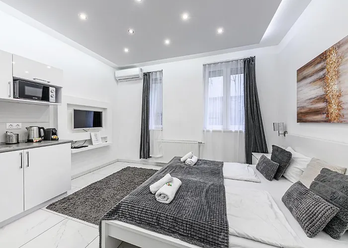 Pearl & White Luxury Residences * Budapešť